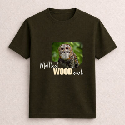 mottled wood owl graphic printed black t-shirt